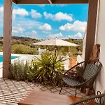 Casa Na Colina : The And The Long House *