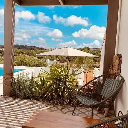 Casa Na Colina : The And The Long House *
