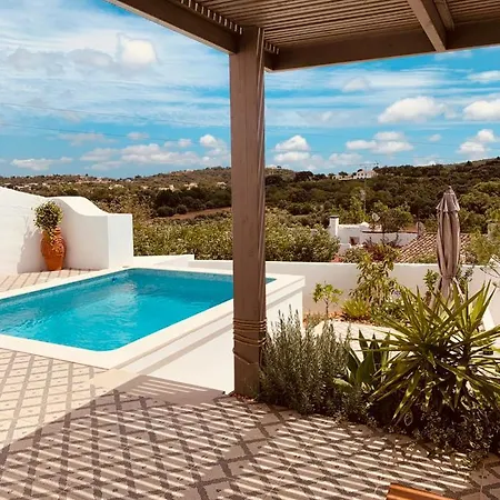 Casa Na Colina : The And The Long House *
